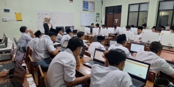 MAS Tahfidz Yanbu’ul Qur’an Kab. Kudus Gelar Sosialisasi dan Try Out Kedinasan Bersama Science Society