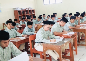 Santri MTs dan MA Tahfidz Yanbu’ul Qur’an Ikuti ASTS Gasal Tahun Pelajaran 2026/2027